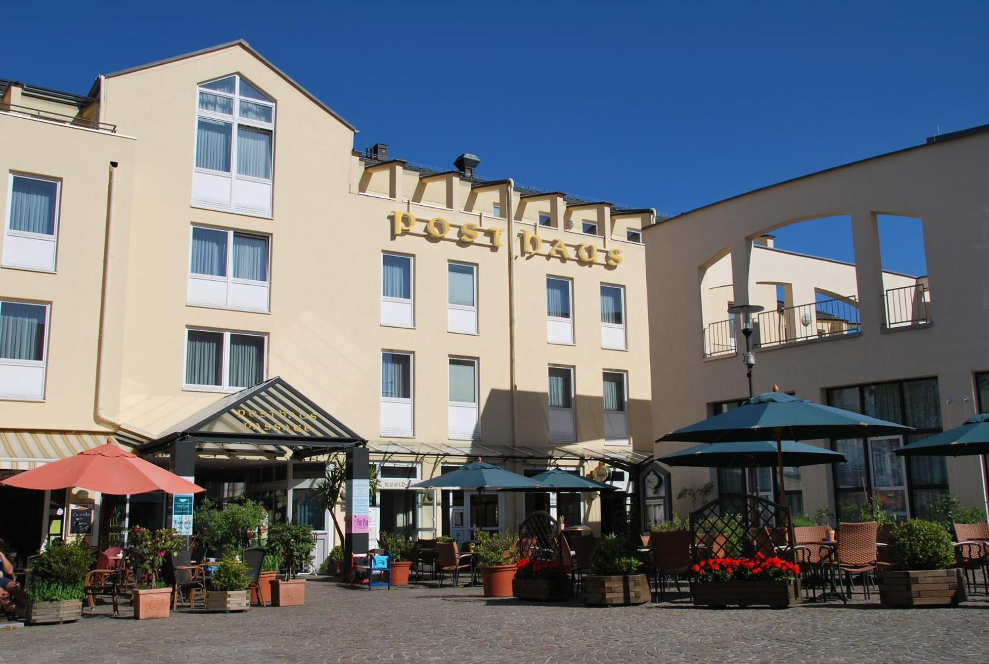 Posthaus Hotel Residenz كرونبرج إم تانوس المظهر الخارجي الصورة